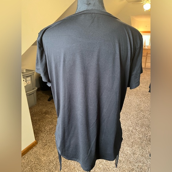 No Boundaries Top - Picture 4 of 6